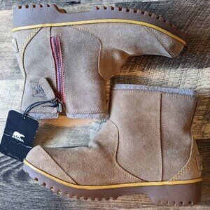 Sorel Brown Ankle Boots with Red Zipper